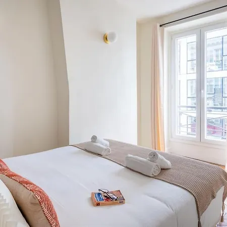 4#two Bedrooms#champs Elysées#arc De Triomphe#ac Apartamento París